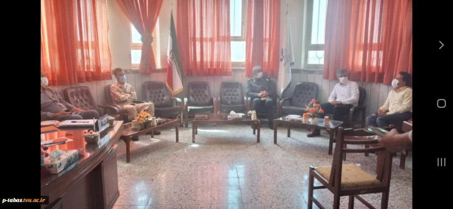 دیدار سرهنگ لطفی مسئول جدید بسیج ادارات با ریاست و جمعی از همکاران دانشکده فنی و حرفه ای امام علی (ع) طبس 8