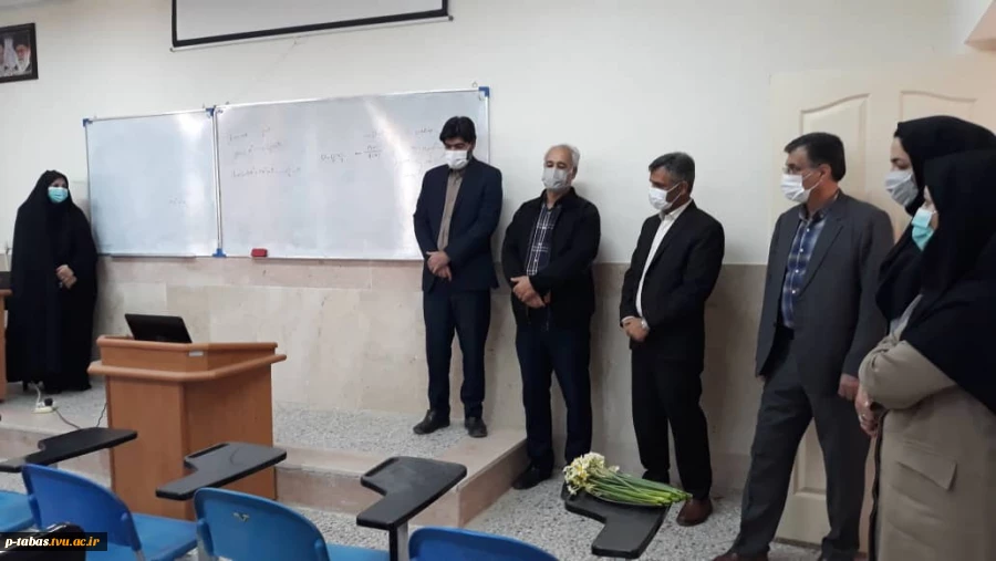 حضور حضور  سرپرست معاونت استانداری و فرمانداری ویژه شهرستان طبس و هیات همراه در آموزشکده فنی و حرفه‌ای امام علی (ع) طبس به مناسبت ۱۶ آذر روز دانشجو
 7