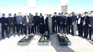 آیین تجدید میثاق جامعه دانشگاهیان شهرستان طبس با آرمان‌های انقلاب اسلامی با حضور مسئولین و کارکنان دانشگاههای شهرستان طبس 3