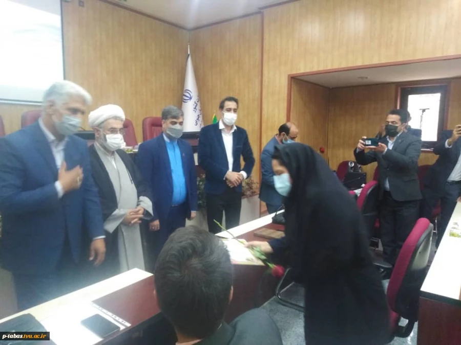 از دانشجوی آموزشکده فنی طبس در میان جوانان برتر شهرستان تقدیر به عمل آمد 5