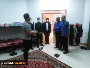 بازدید رئیس آموزشکده فنی امام علی (ع) طبس و کارکنان از خوابگاه پسران به مناسبت هفته خوابگاه ها 3