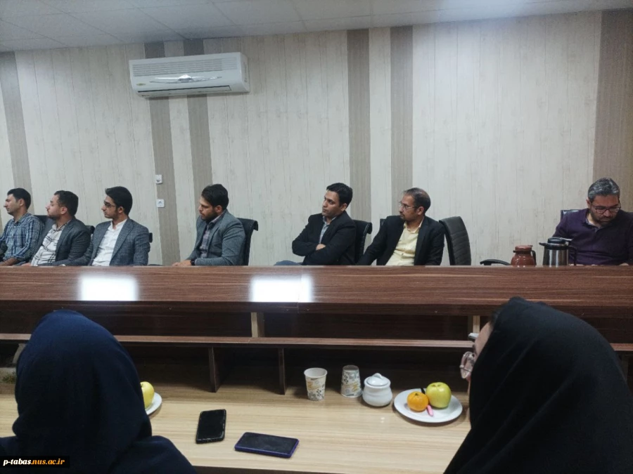 جلسه اساتید گروه کامپیوتر آموزشکده با معاونت و کارشناسان آموزش ، حراست و فناوری آموزشکده فنی طبس 10